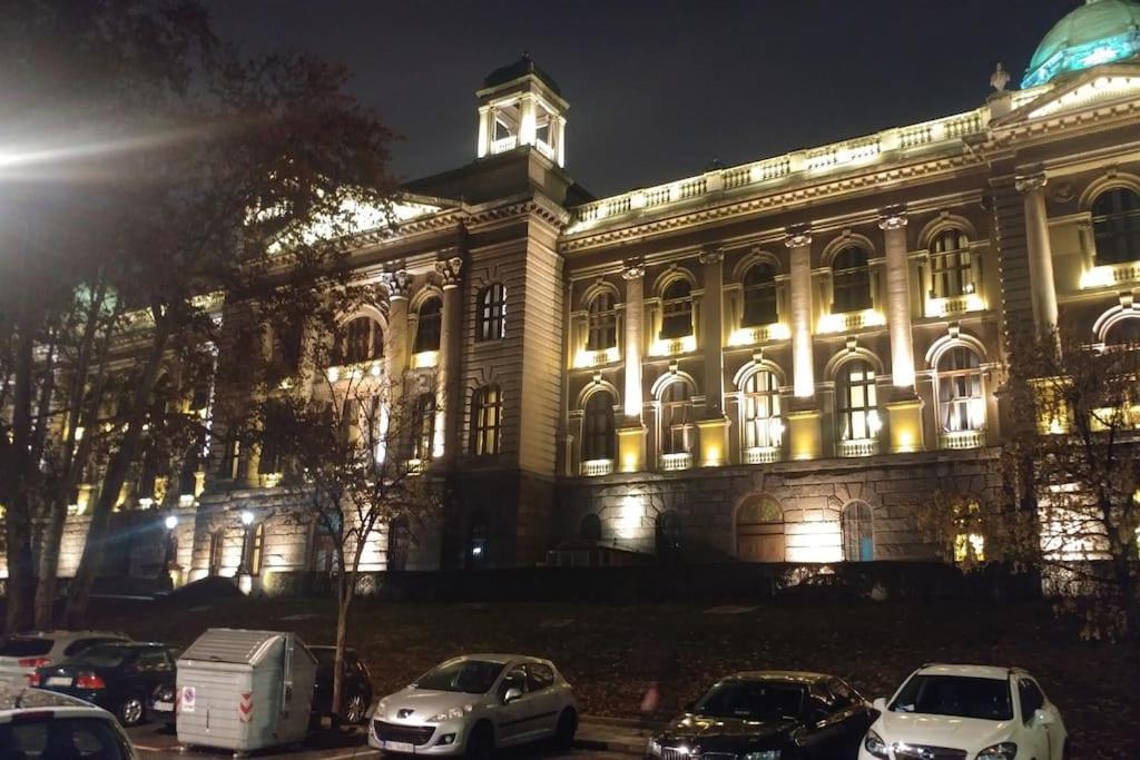 Central And Comfy 2Bdr Apartment Near Parliament Belgrade Extérieur photo